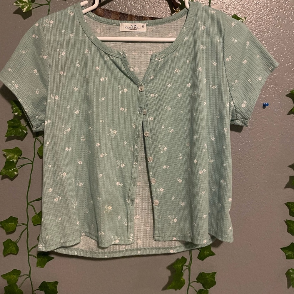 Green Short sleeve Cardigan